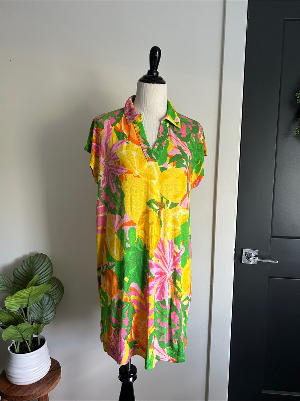 C&C California Green Yellow Pink Tropical Shirt Dress